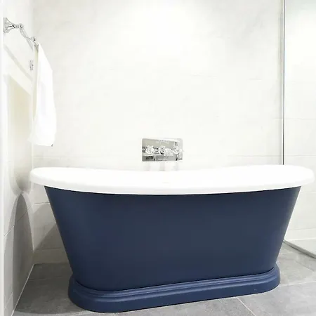 Thimble Cottage, St Ives, Cornwall - One Bed Apartment *